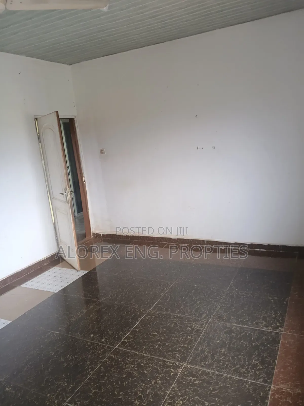 1bdrm Apartment in Amanfro Adenta, Frafraha for rent