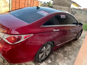 Hyundai Sonata Hybrid 2012 Red