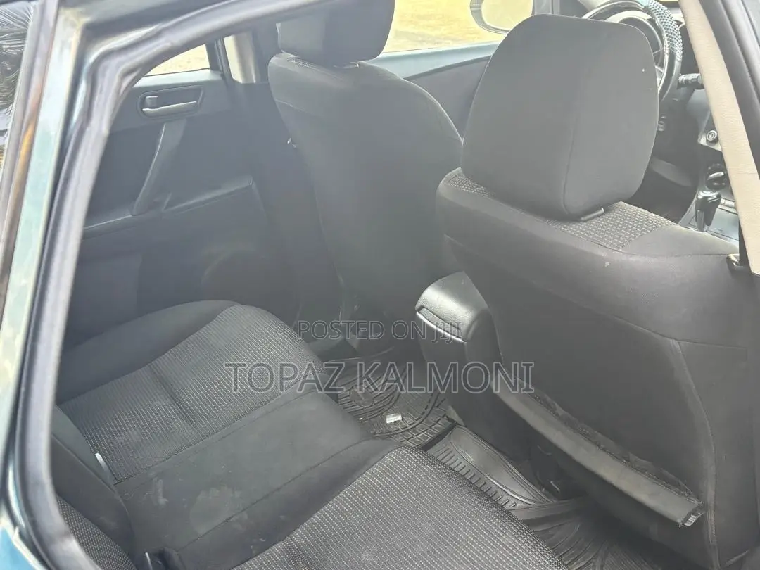 Mazda 3 2012 Black