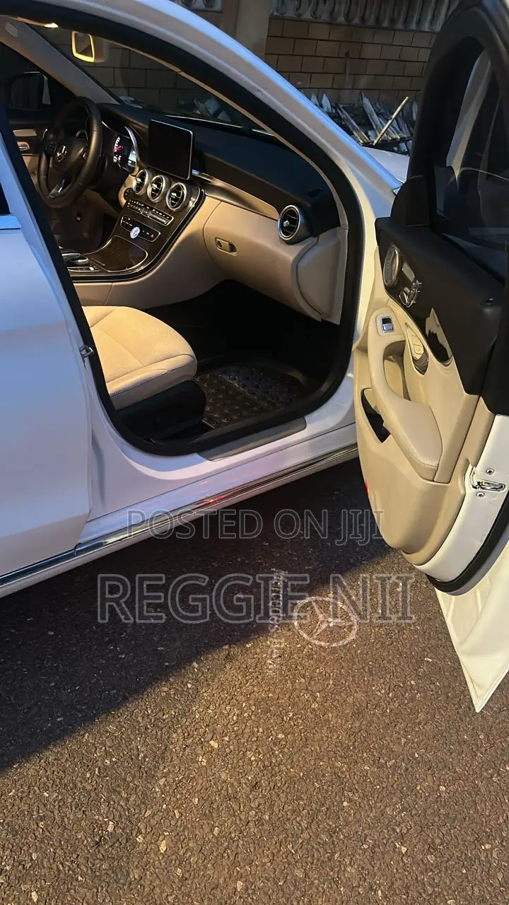 Mercedes-Benz C300 Sport 4dr AWD 4Matic Sedan (2.0L 4cyl 7A) 2015 White
