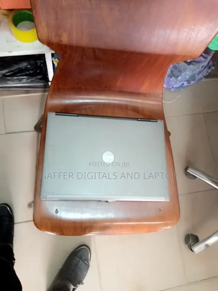 Laptop Dell Latitude E6540 3GB Intel Core 2 Duo HDD 160GB
