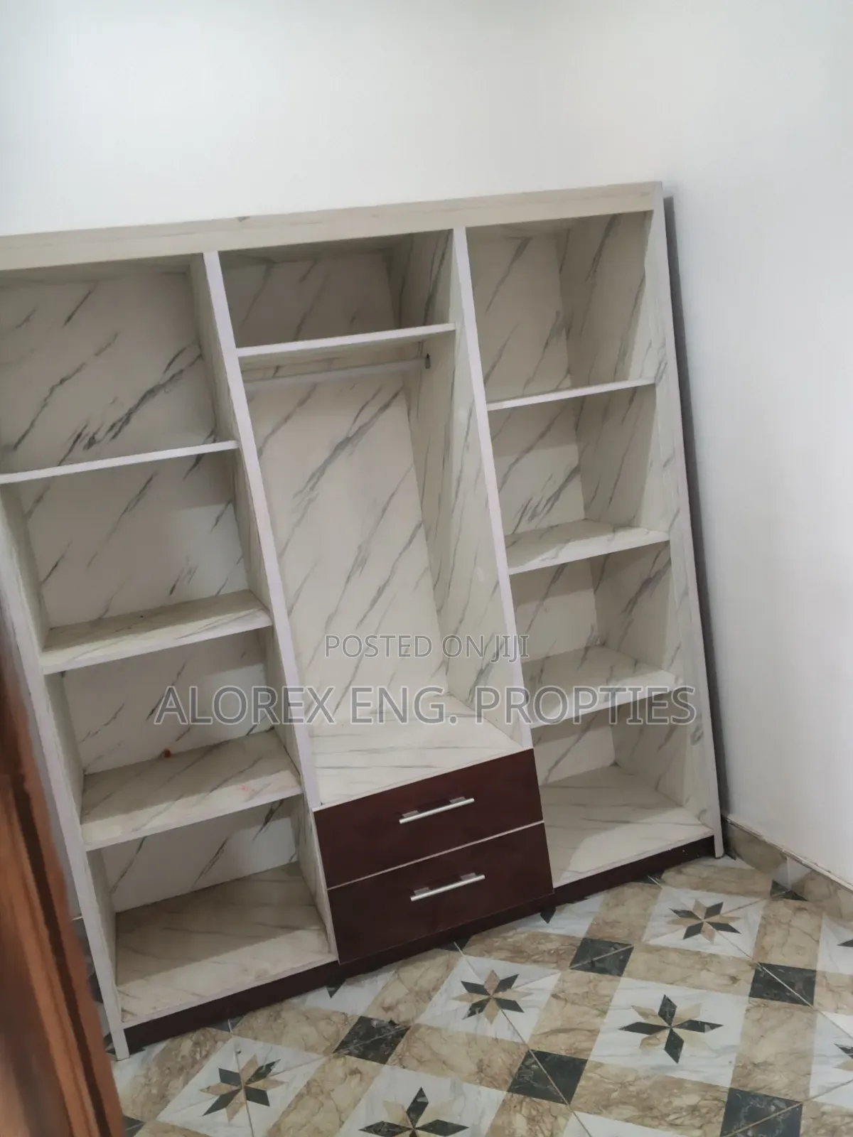 3bdrm Apartment in Executive Adenta, Frafraha for rent