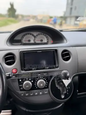 Toyota Sienta 2014 Black