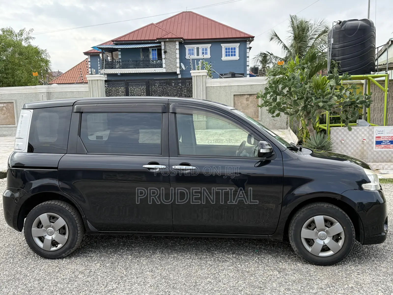 Toyota Sienta 2014 Black