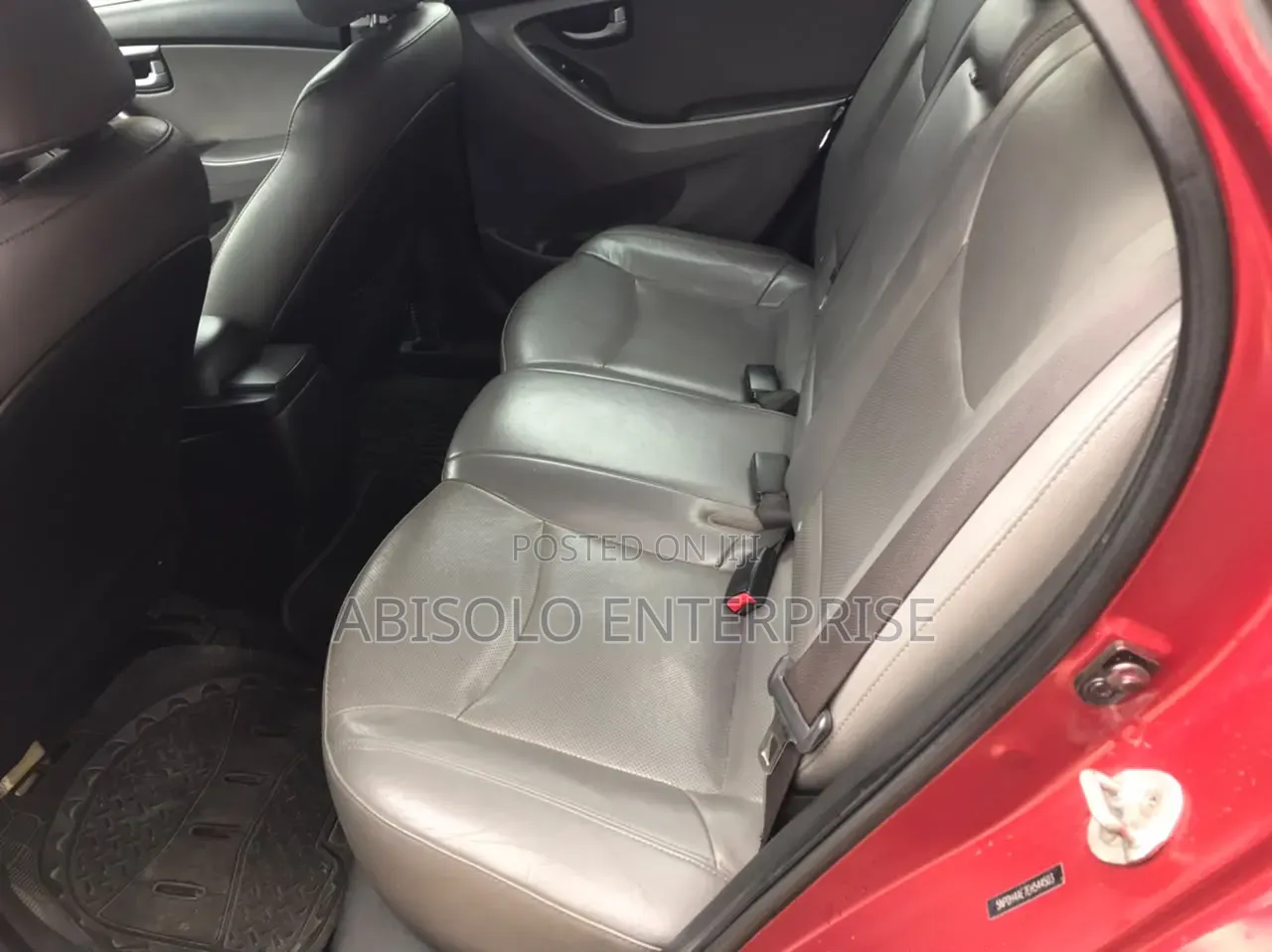 Hyundai Elantra 2014 Red