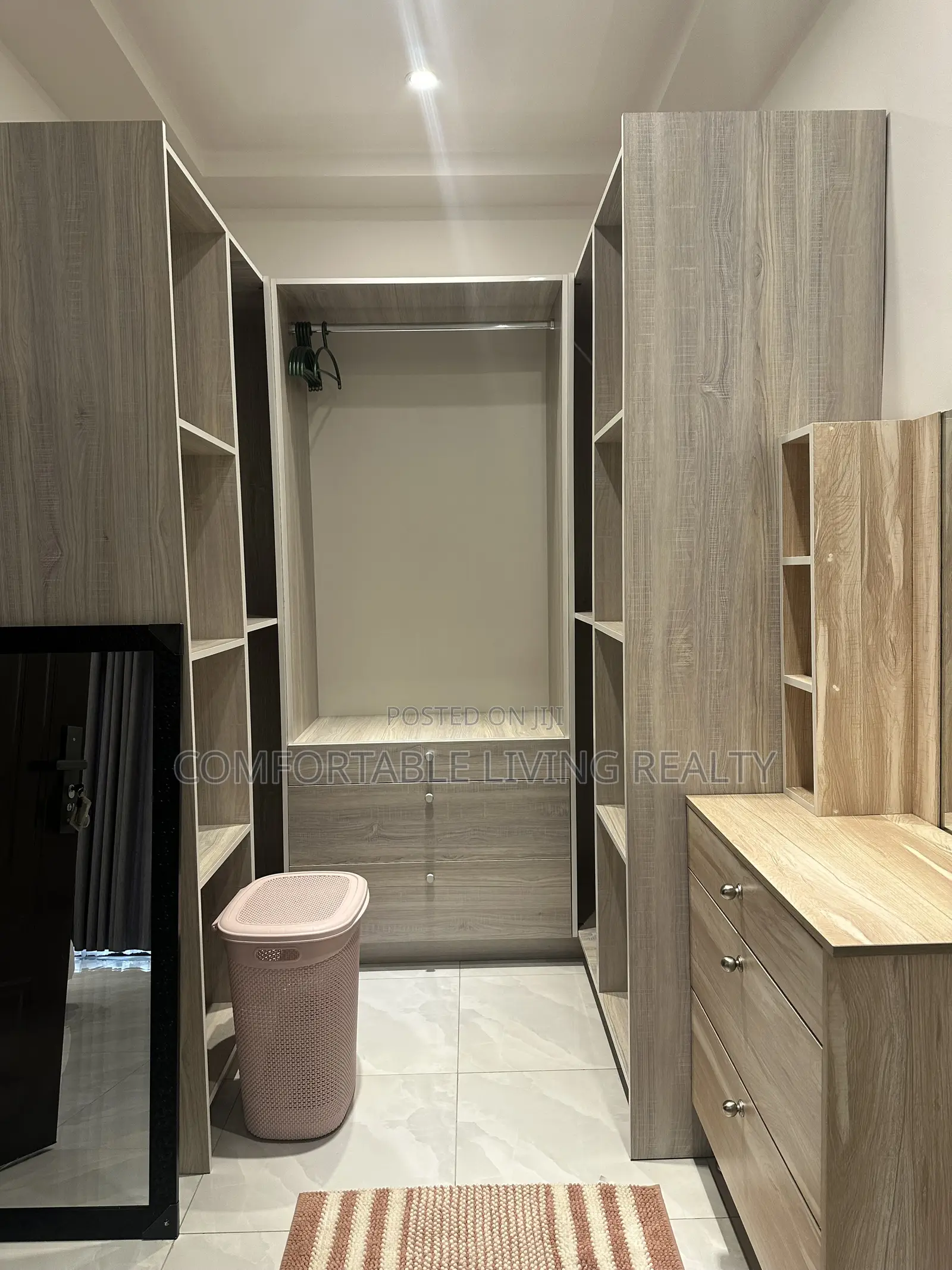 3bdrm Duplex in Oyarifa Mall Area for rent