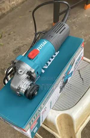 Total Angle Grinder 750w