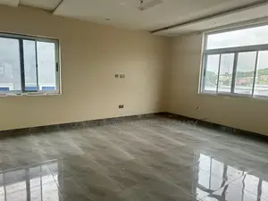 4bdrm House in Oyarifa Mall Area for rent