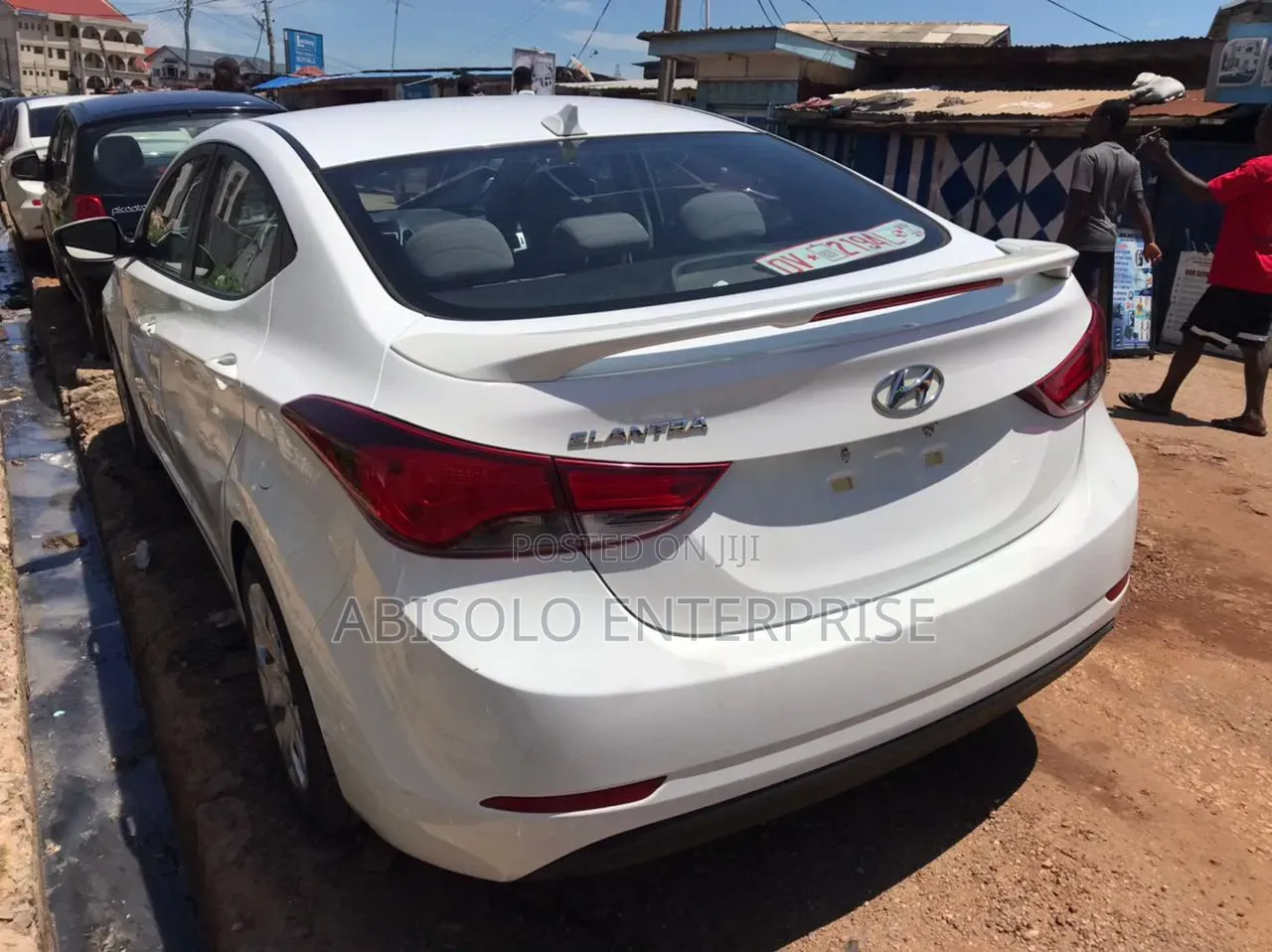 Hyundai Elantra 2015 White