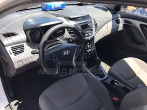 Hyundai Elantra 2015 White