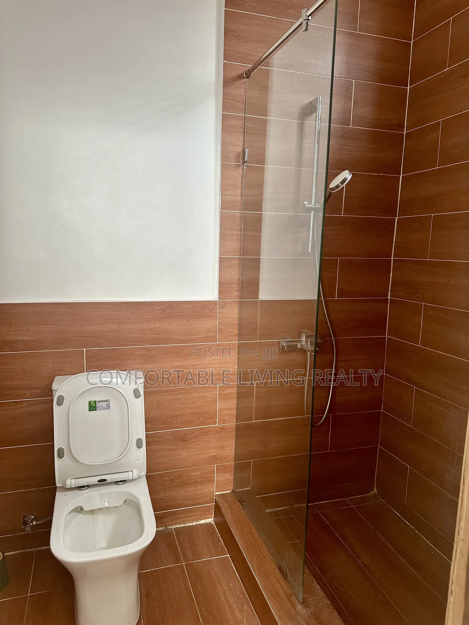 4bdrm House in Oyarifa Mall Area for rent
