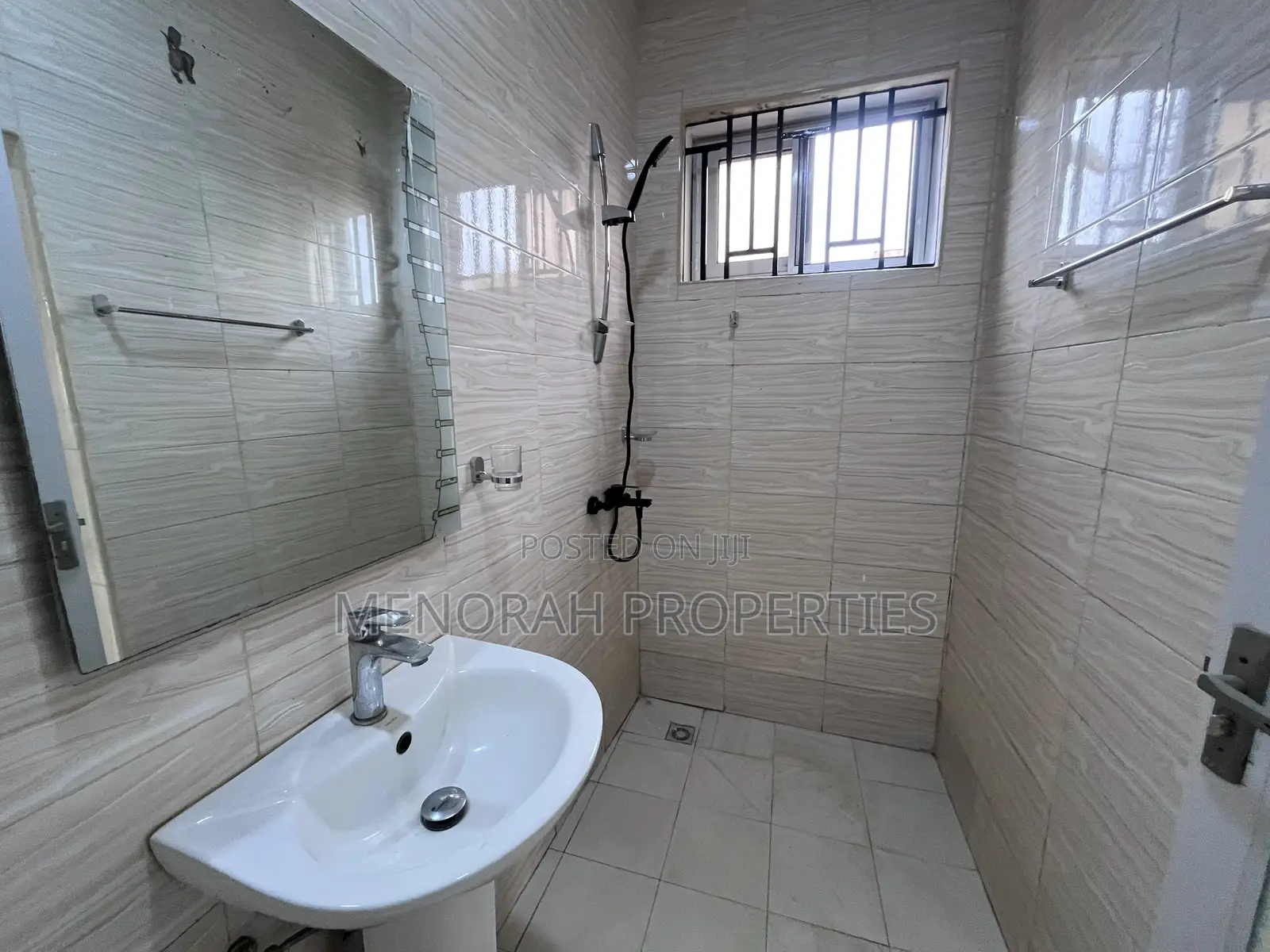 3bdrm Apartment in Pantang, Ga East Municipal for rent