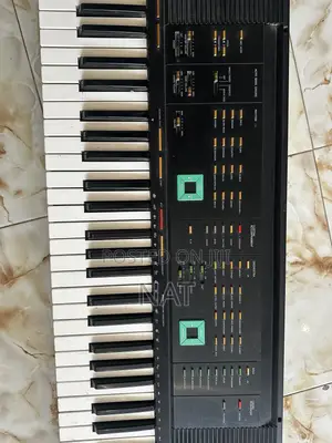 Model: Yamaha PSR-80