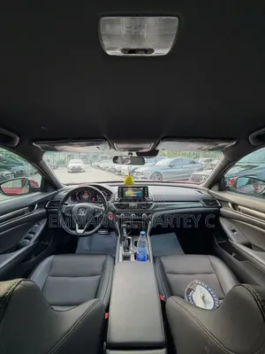 Honda Accord 2018 Red