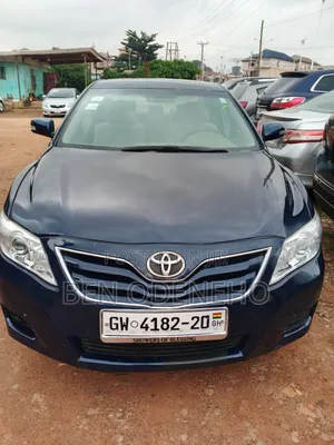 Toyota Camry 2010 Blue