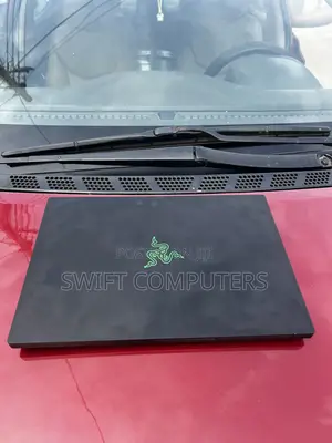 New Laptop Razer Blade Pro 16GB AMD Ryzen 9 SSD 1T