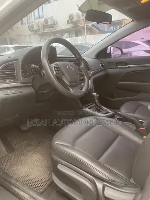 Hyundai Avante 2018 White