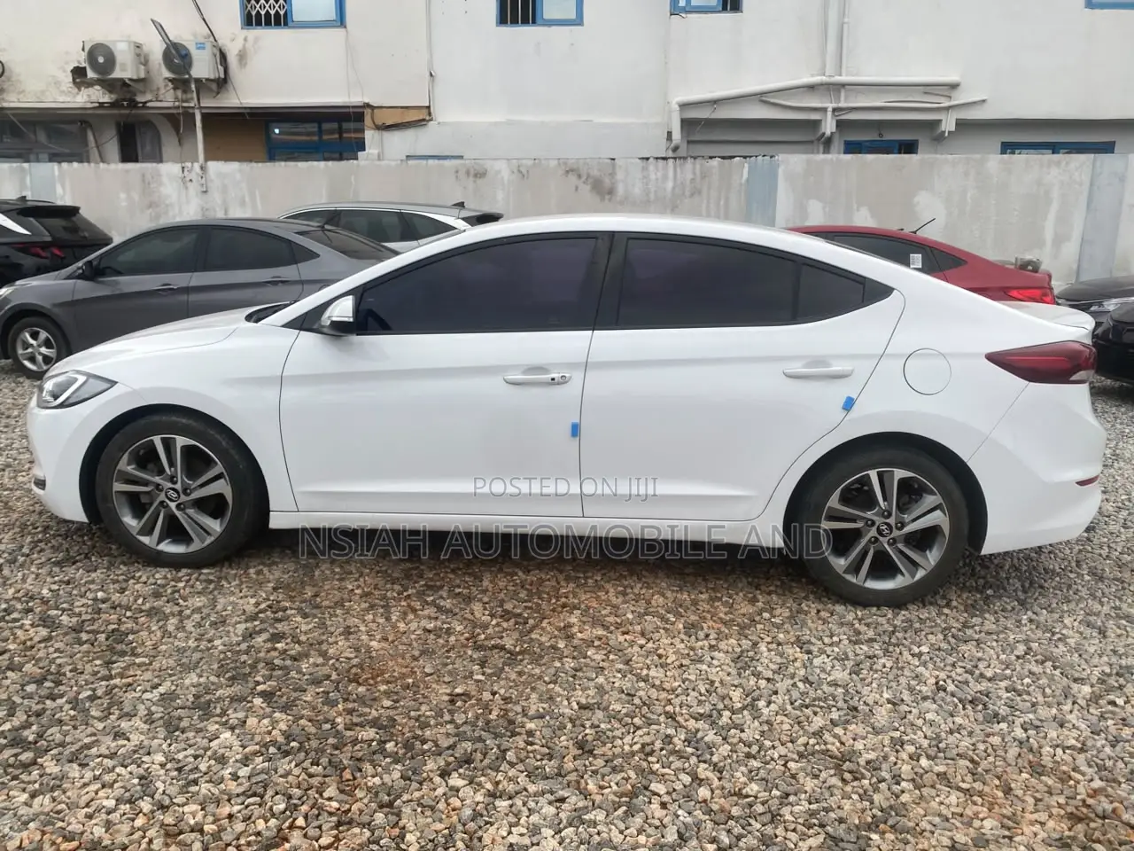 Hyundai Avante 2018 White