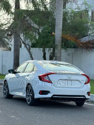 Honda Civic Touring Sedan 2019 White