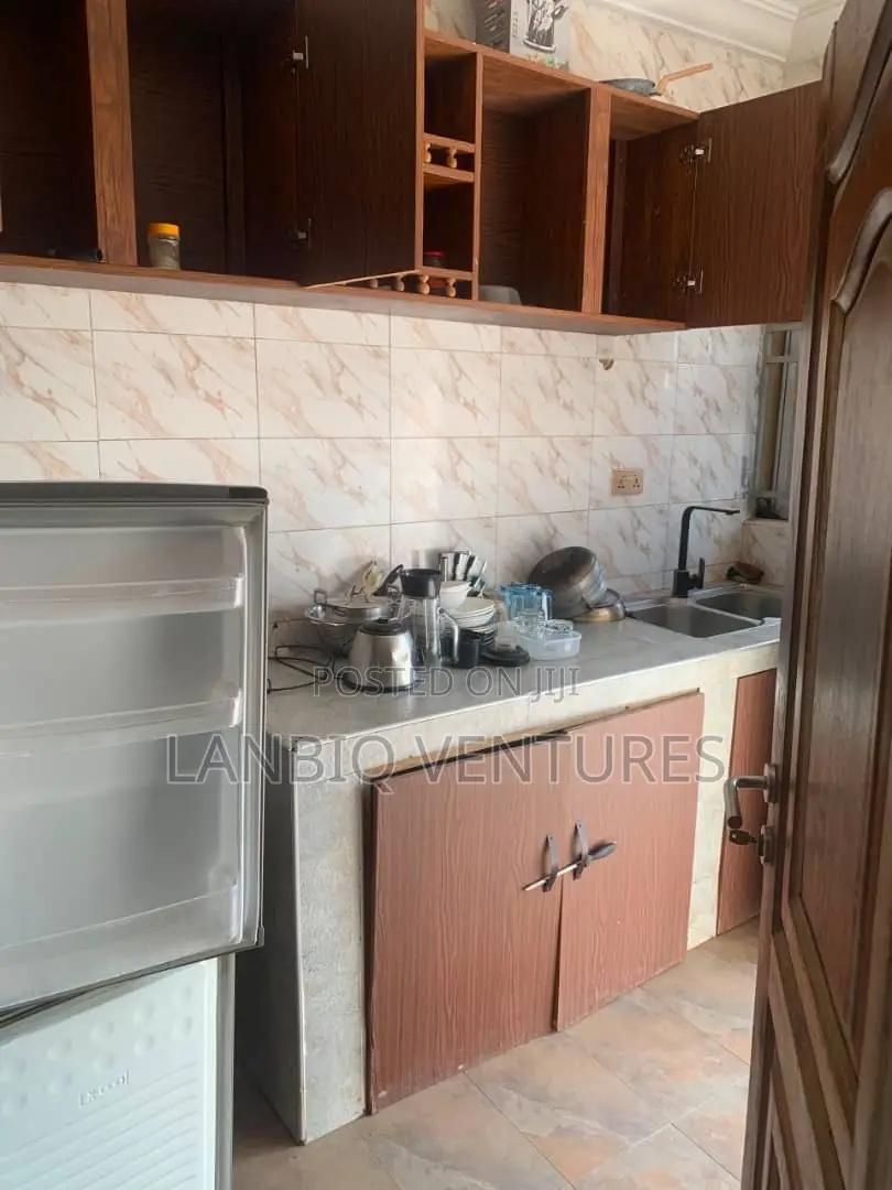 2bdrm Apartment in Kwashieman for rent