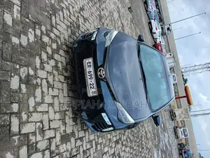 Toyota Corolla 2017 Green