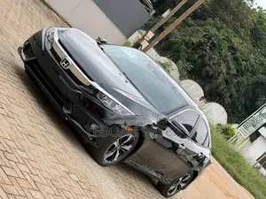 Honda Civic Touring 4dr Sedan (1.5L 4cyl) 2017 Black