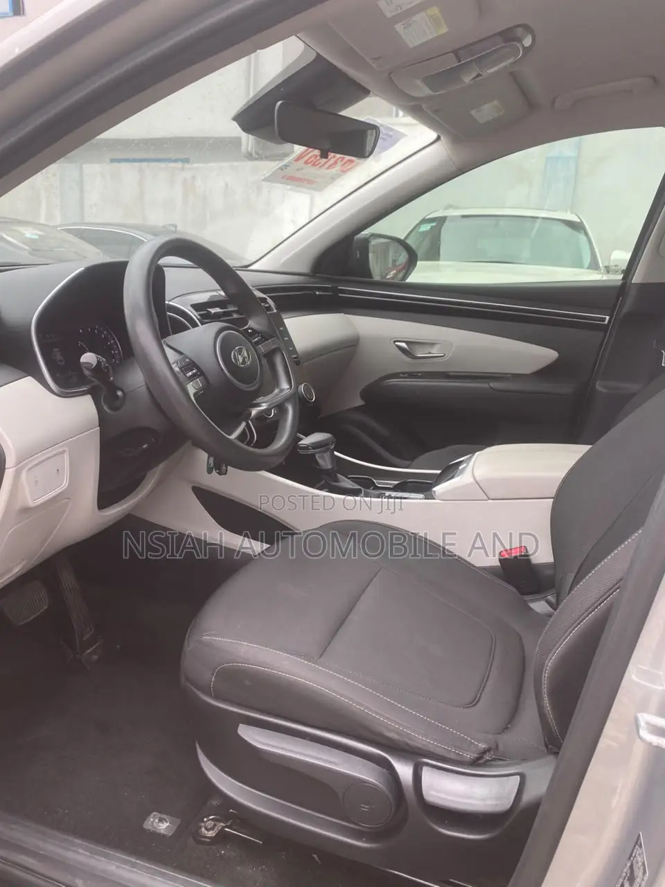 Hyundai Tucson 2022 Silver