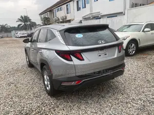 Hyundai Tucson 2022 Silver
