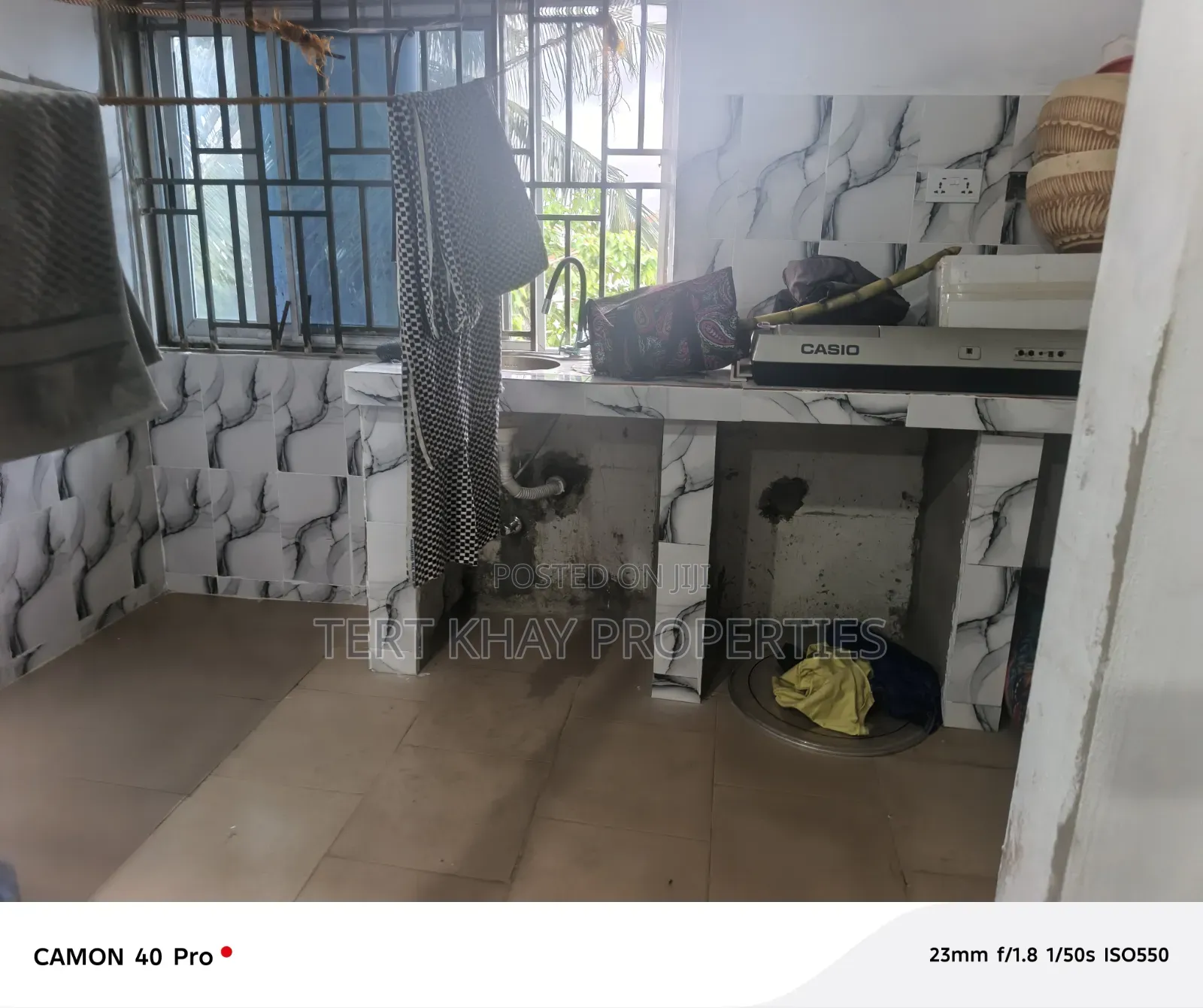 Mini Flat in Greda Extension for rent