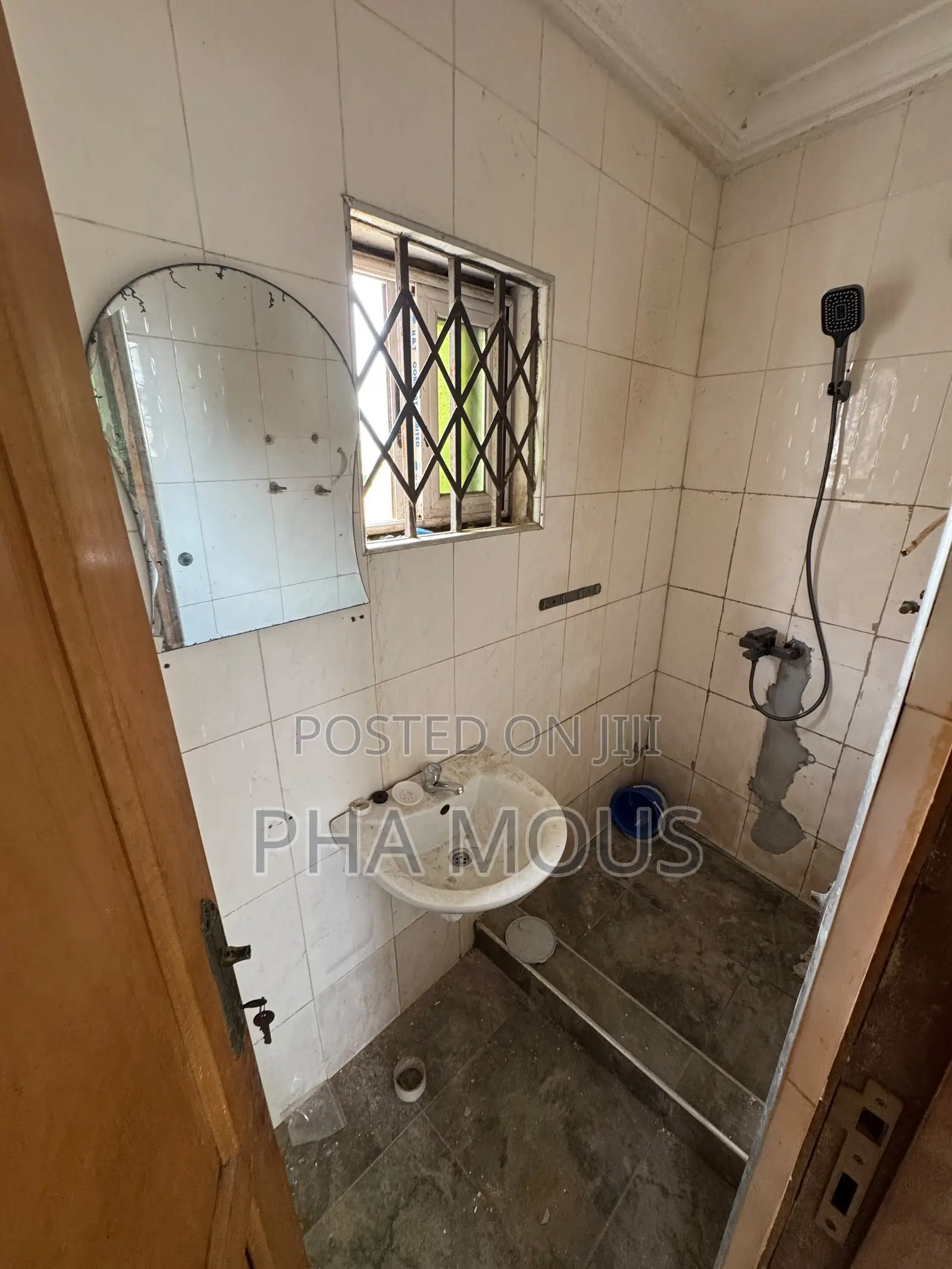 1bdrm Apartment in Ofankor for rent