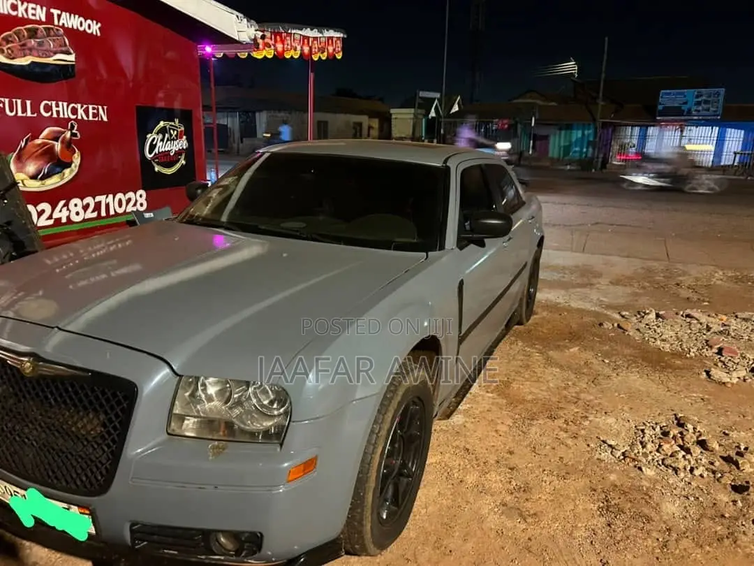 Chrysler 300C Platinum AWD 2015 Silver