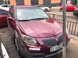 Pontiac Vibe 2010 Red