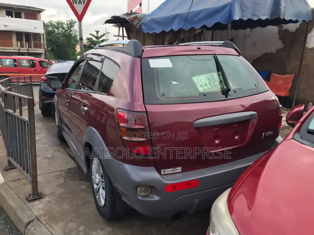Pontiac Vibe 2010 Red