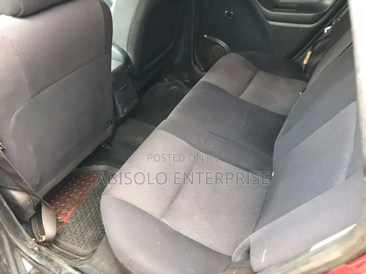 Pontiac Vibe 2010 Red