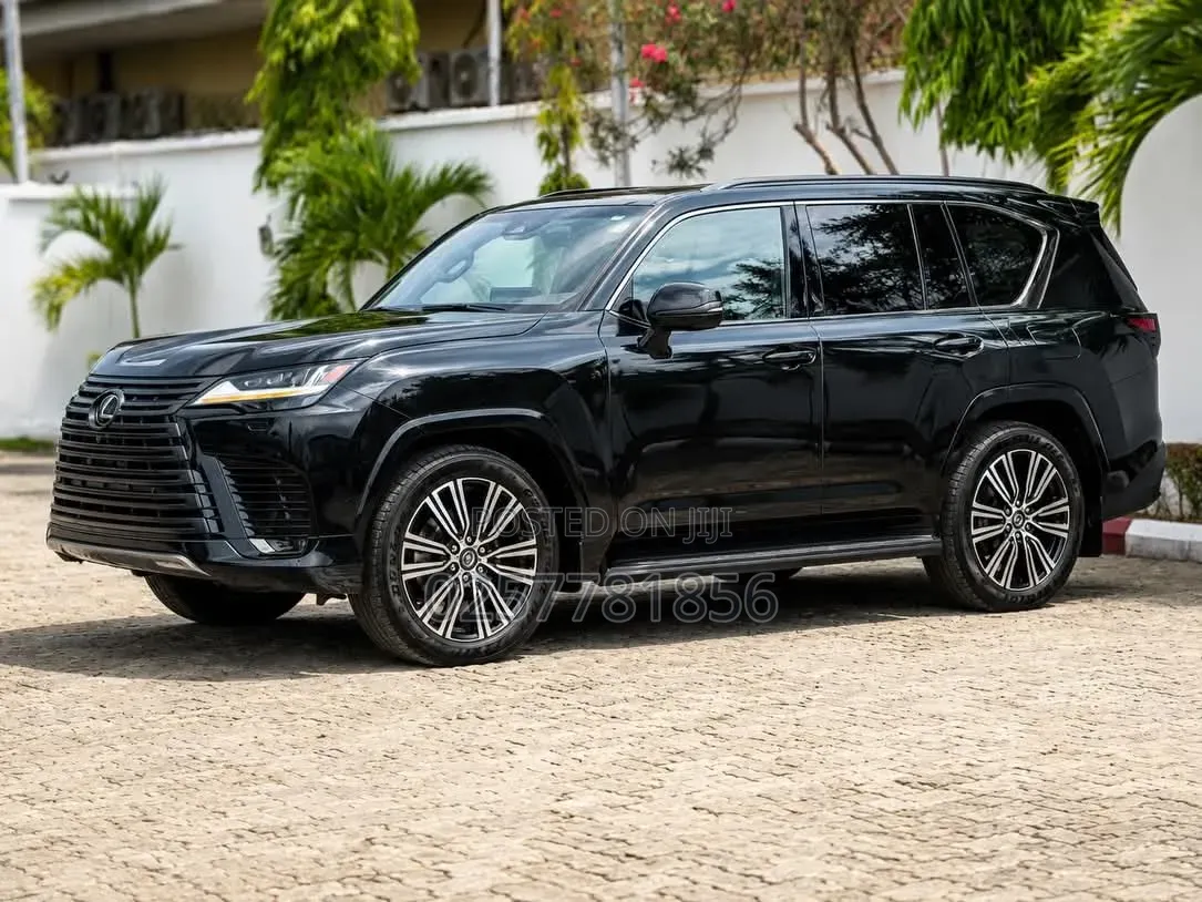 New Lexus LX 2025 Black