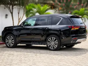 New Lexus LX 2025 Black