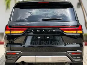 New Lexus LX 2025 Black