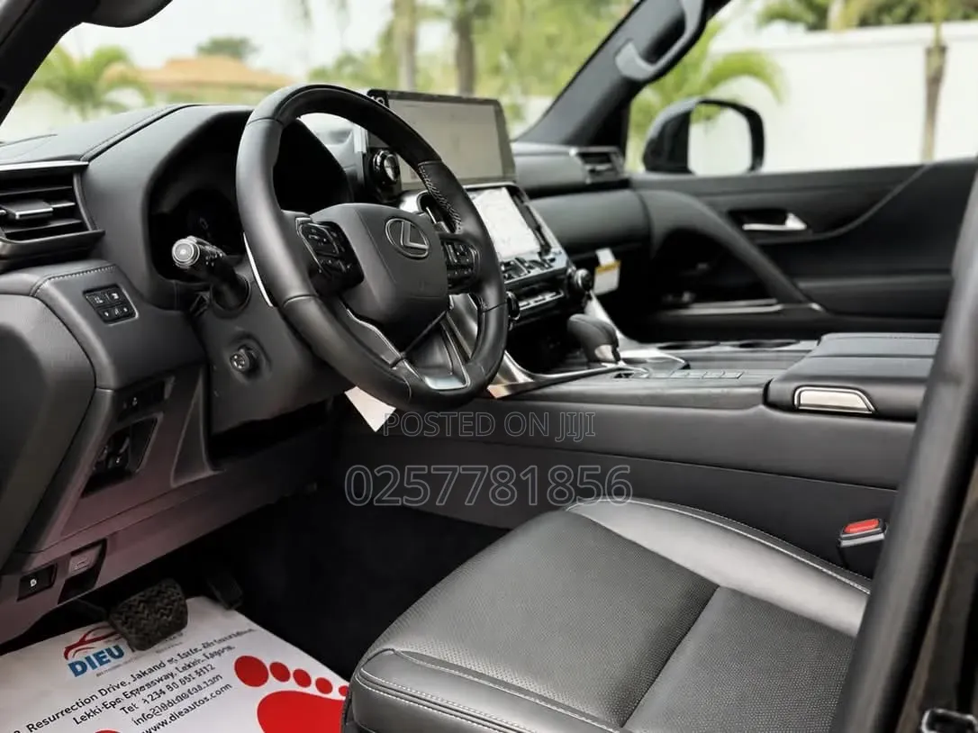 New Lexus LX 2025 Black