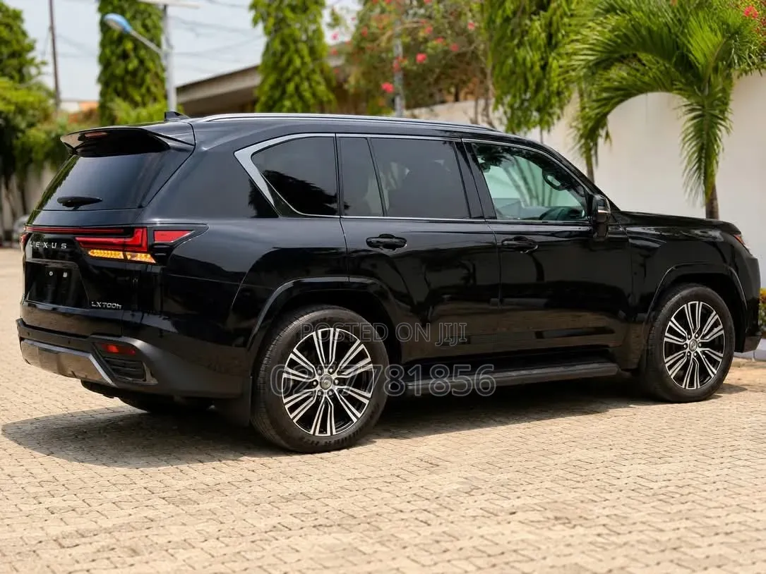 New Lexus LX 2025 Black