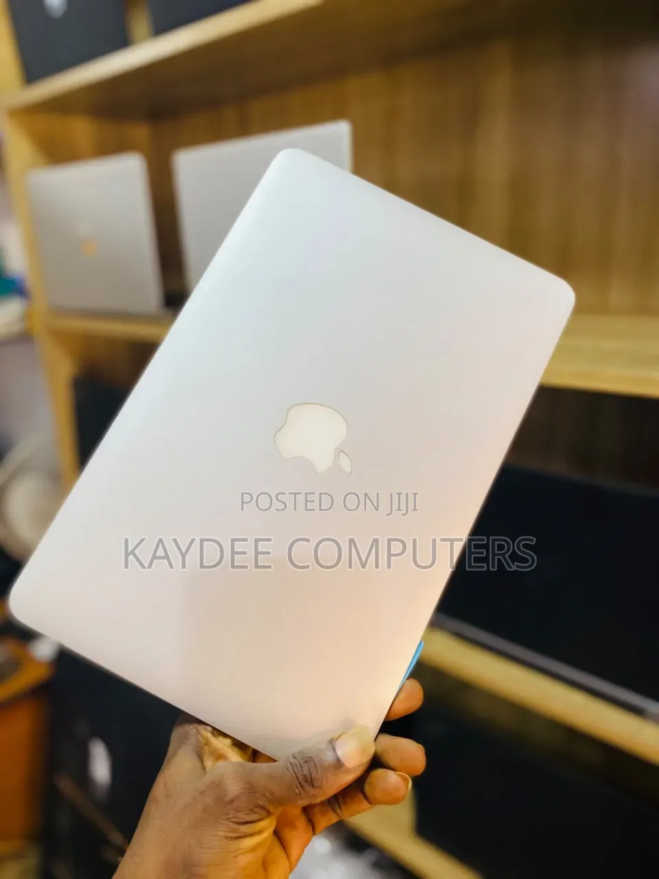 Laptop Apple MacBook Air 2010 4GB Intel Core 2 Duo SSD 60GB