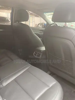 Hyundai Avante 2017 Blue