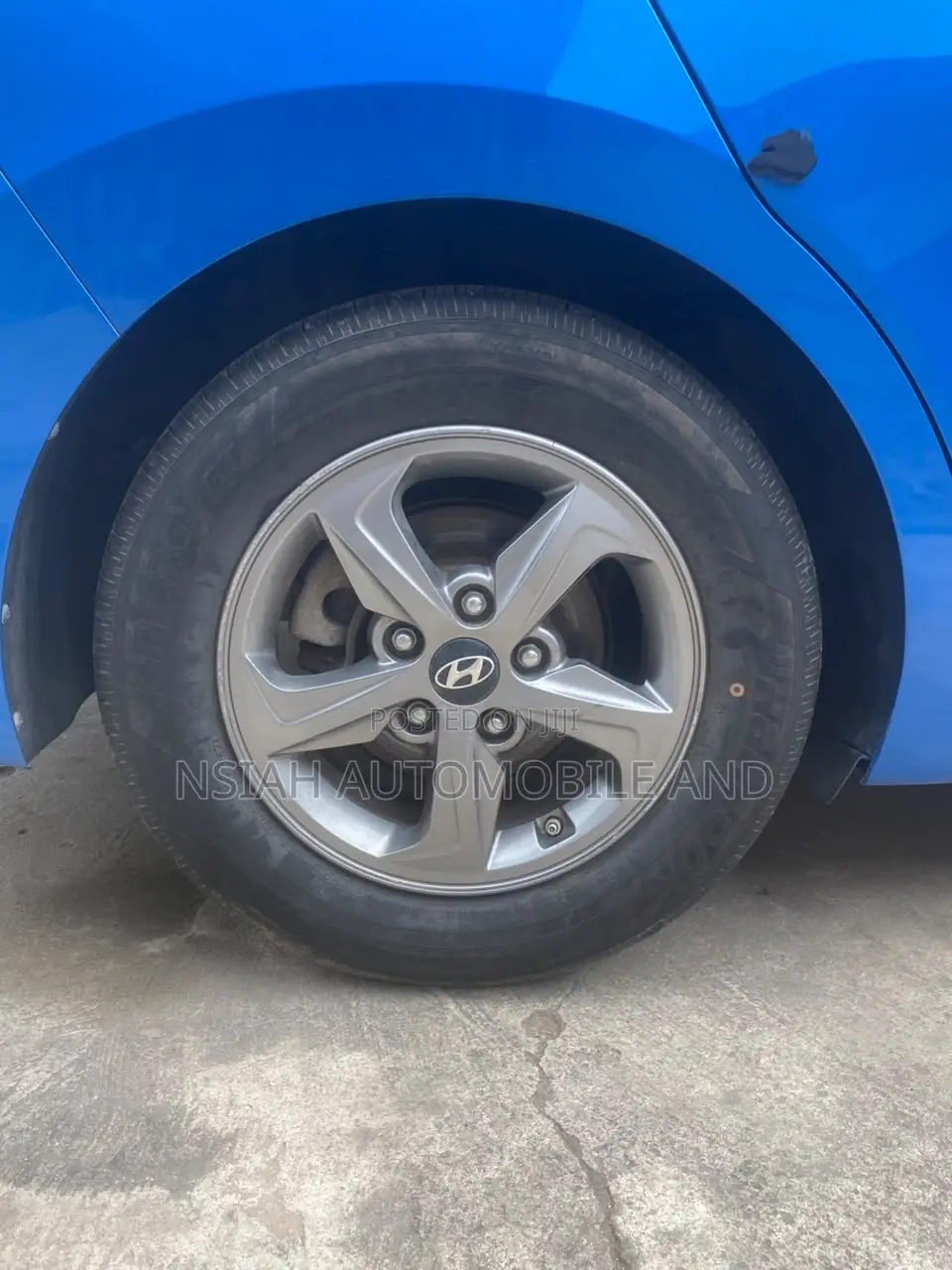 Hyundai Avante 2017 Blue