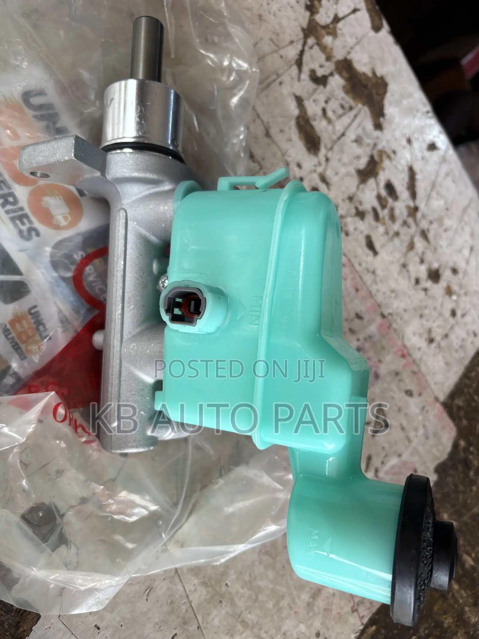 Toyota Hilux Master Brake Cylinder