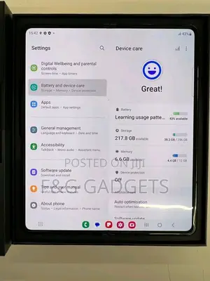 New Samsung Galaxy Z Fold4 256 GB Gray