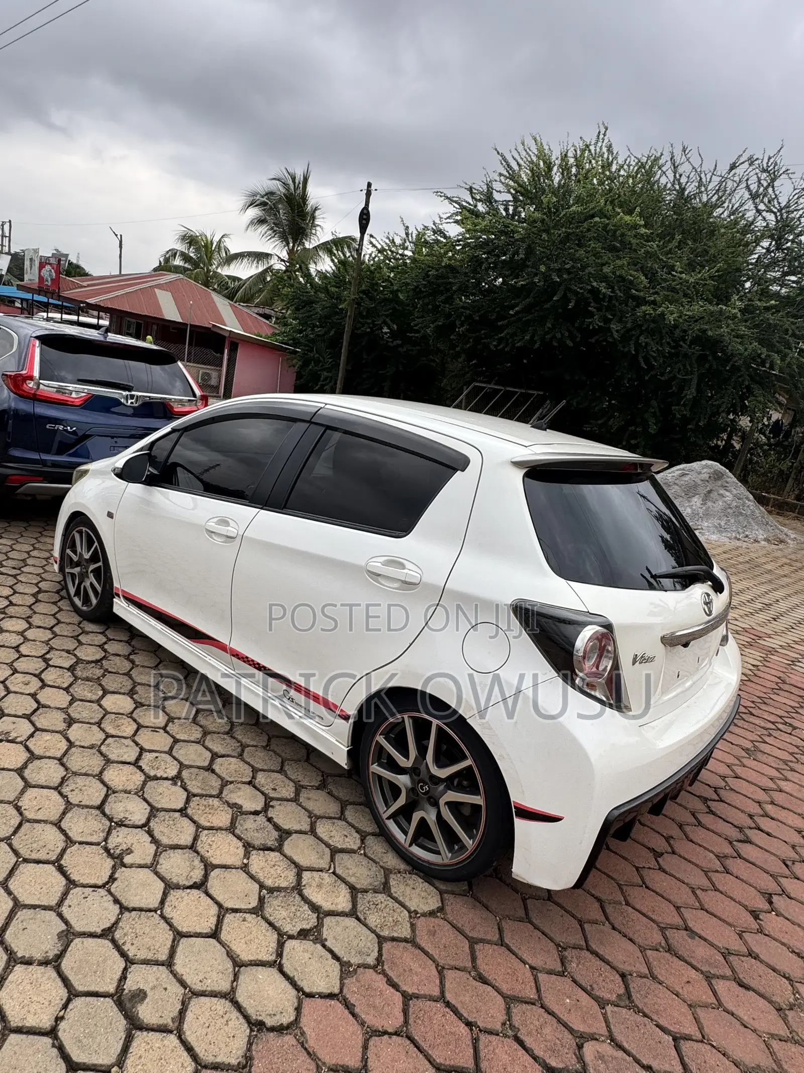 Toyota Vitz 2012 White