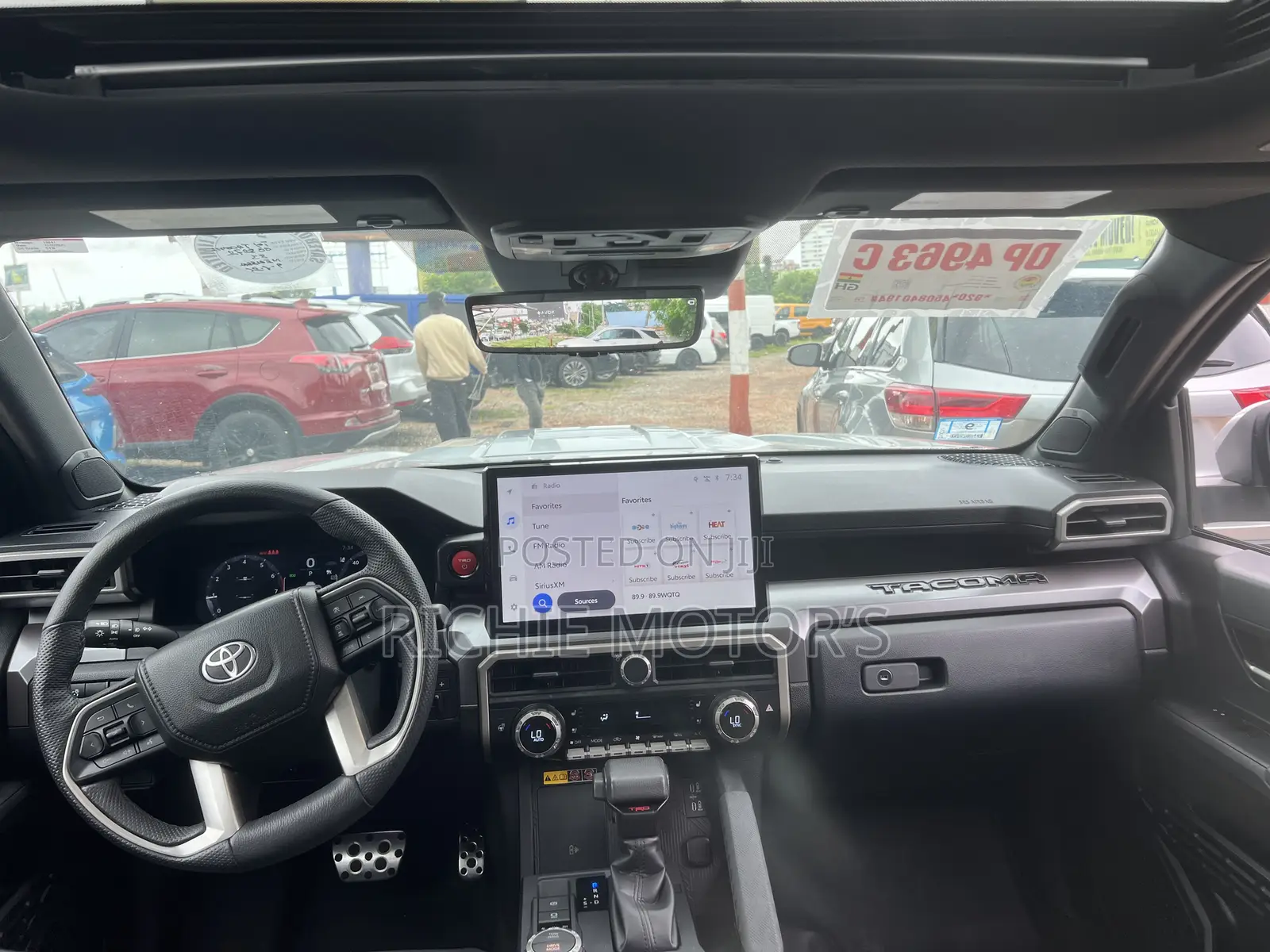 Toyota Tacoma TRD Sport Double Cab 4WD 5.0 ft. SB (Hybrid) 2025 Beige