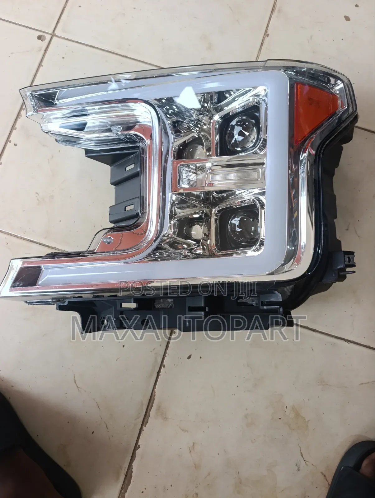 Ford F150(2018) Headlight