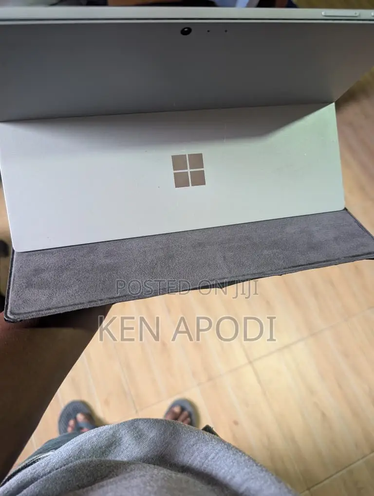 Laptop Microsoft Surface Laptop 4 4GB Intel SSD 128GB