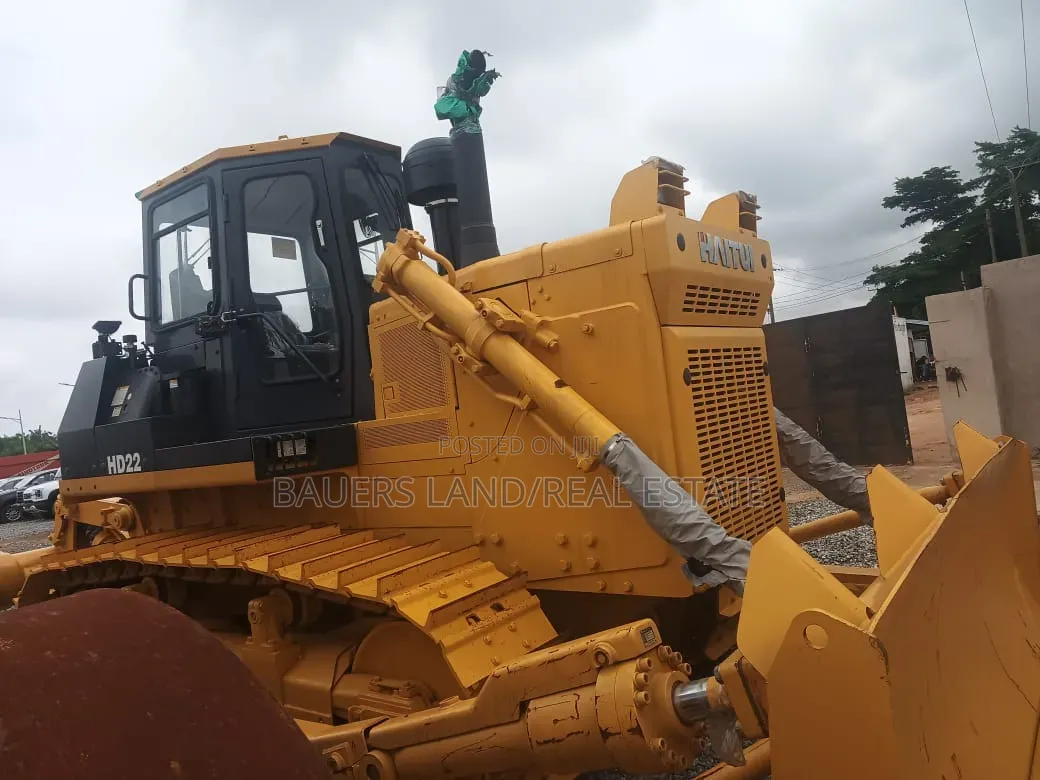 Haitui Hd22, a 220 HP Hydraulic Crawler Bulldozer