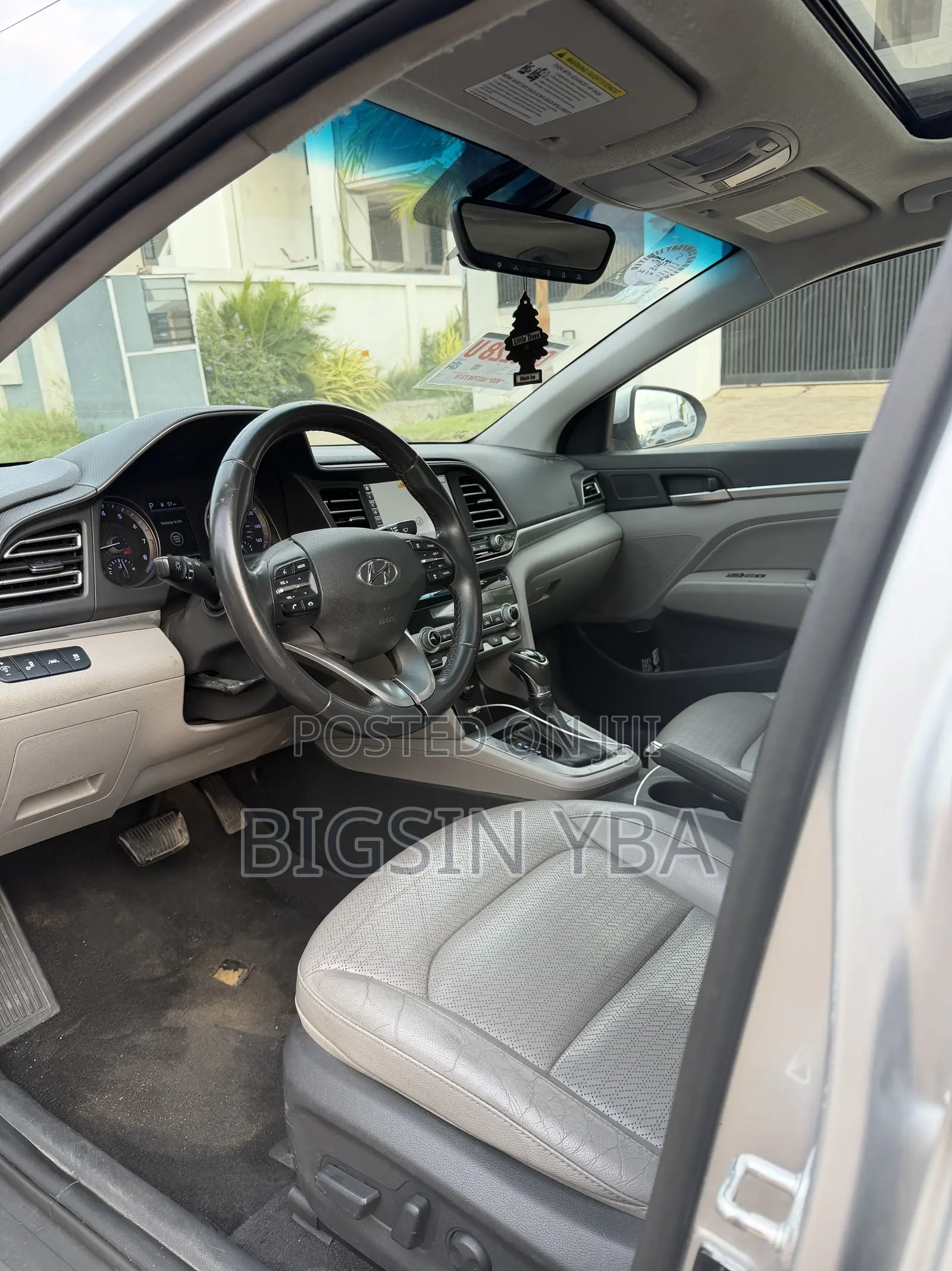 Hyundai Elantra Limited 2019 Gray